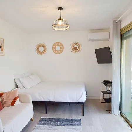 Appartement Palm With Terrace 150m From Beaches