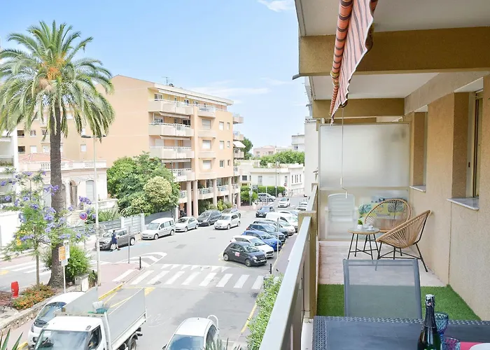 Apartment Palm With Terrace 150m From Beaches Cannes