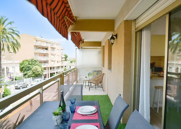 Palm With Terrace 150m From Beaches * Cannes