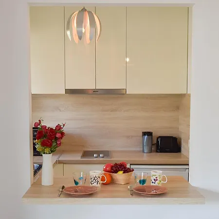 Palm With Terrace 150m From Beaches *